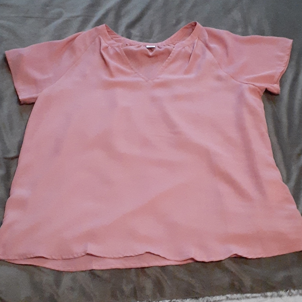 Old Navy top